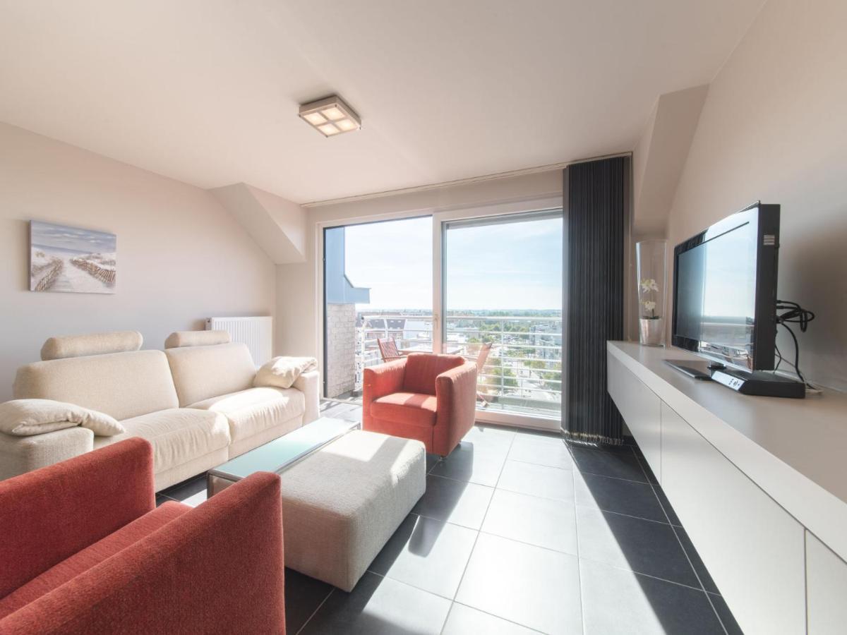 Apartment Skyview With Parking By Interhome Blankenberge Eksteriør billede